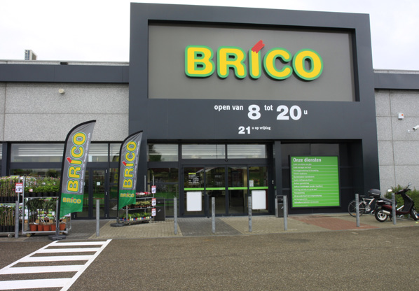 Our Formats Brico, België en Luxemburg Brico Brico is de Doe-Het-Zelf marktleider in België met een uitgebreid assortiment van Doe-Het-Zelf producten, interieur- en tuinartikelen, waarbij bekende