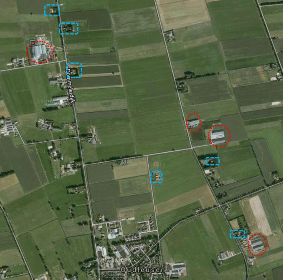Fig. 2 ligging maatgevende veehouderij ten opzichte van nabije burgerwoningen De V-stacksberekeningen zijn weergegeven in bijlagen 1 tot 4.