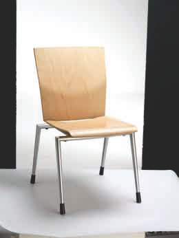 Ahrend 330 Stoelen en hoge fauteuils met een eigen karakter: design in de Ahrend traditie.
