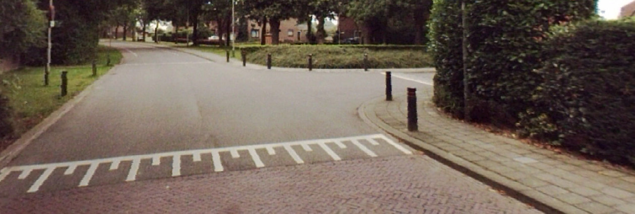 4. Ecrevissestraat De Ecrevissestraat is gelegen in het centrum van Obbicht. De gehele kern Obbicht is aangemerkt als 30km/u gebied. De weg maakt geen onderdeel meer uit van een busroute.