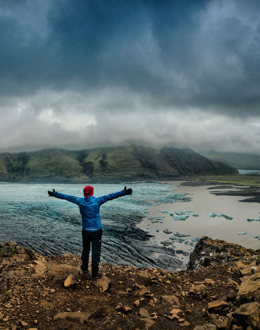 GROEPSWANDELREIS AVONTUURLIJK ZUID-IJSLAND Deze 8-daagse zeer complete wandelreis brengt je langs een groot aantal hoogtepunten van Zuid-IJsland, waarbij de nadruk ligt op de parels van het
