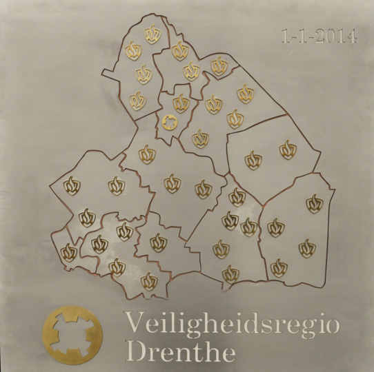 Inleiding Drenthe is een veilige regio. Toch kunnen verstoringen van het normale leven optreden als gevolg van menselijk handelen, ziekte, natuurgeweld of uitval van nutsvoorzieningen.