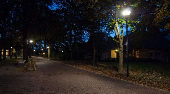 Glare/Verblinding Veroorzaakt door hoge luminanties van de lichtbron bij een lage achtergrondluminantie, kan gevoel van