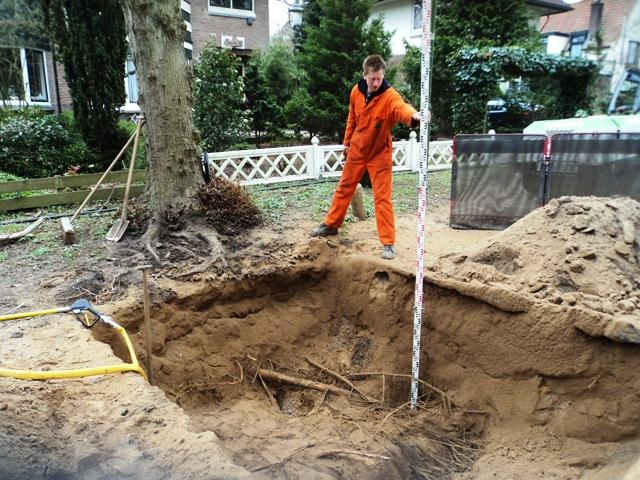 Aanbevelingen Veel meer kennis van bodem nodig voor een vitale leefomgeving Graaf eens wat vaker een kuil Aandacht aan bodemconditie Meer kennis over bodemvruchtbaarheid is nodig Groen ook onder het