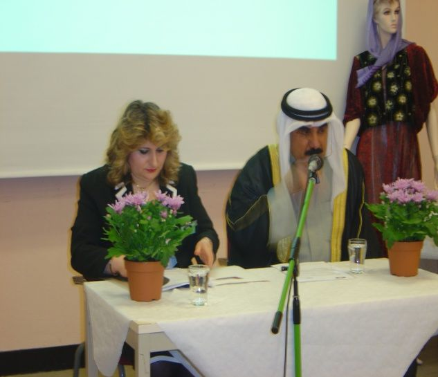 Inleiding In 2005 was de stichting Iraakse Cultuur & Maatschappij Parkstad opgericht door een groep Iraakse immigranten met het doel hulp te bieden aan de allochtonen en de vluchtelingen