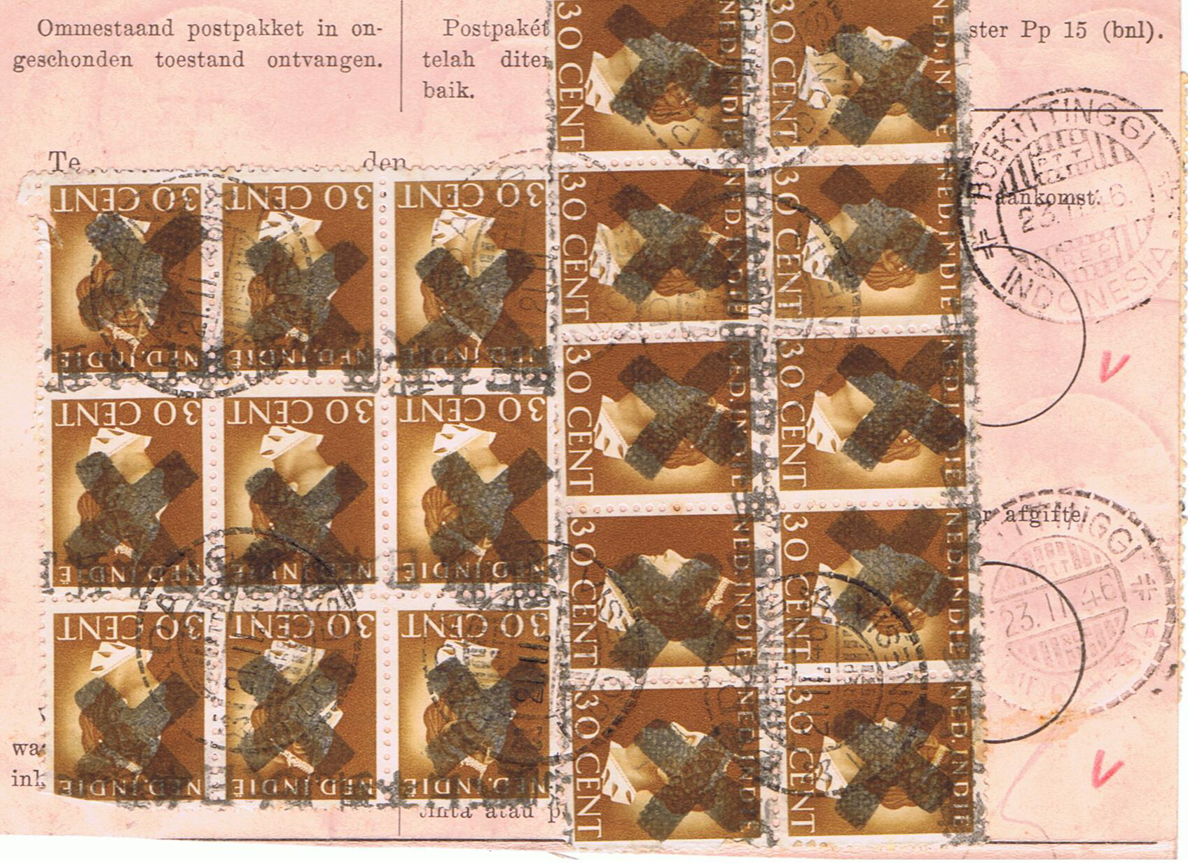 In ieder geval bestaat er een uit Padang verzonden postpakketkaart, waarop de Republikeinse stempels type 252 en 260