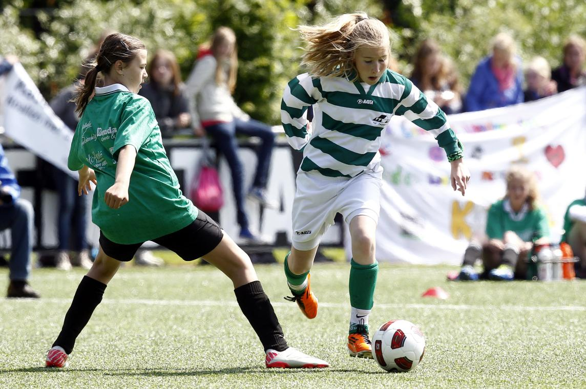 Programma meisjes groep 5/6 Indeling 1 BS Octopus 2 Boekel 2 BS Langeberg Brunssum Wedstrijdduur 2 x 30 min Aanvang Veld Wedstrijd Scheidsrechter