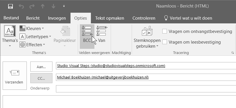 58 Cursusboek MOS Outlook 2016 en 2013 Klik, indien nodig, op, Je voegt het e-mailadres van een fictieve contactpersoon toe:,, Het is ook mogelijk om een BCC-veld toe te voegen.