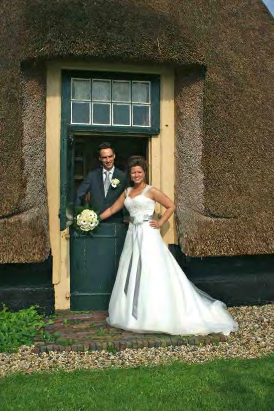 Van een heel ander kaliber was het bezoek van Annabel Verheul en Jeroen van den Berg. Zij trouwden op 26 augustus en maakten hun fotoreportage bij de molen.