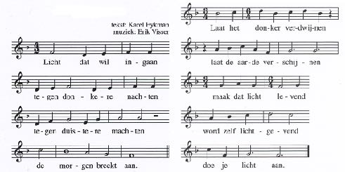 Orde van de dienst. orgelspel. luiden van de klokken. stilte. aansteken van de kaars. de gemeente gaat staan. Lichtlied doe je licht aan.