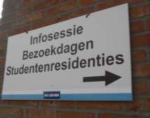 Residentiebeheer Wat als je op zoek bent naar een betaalbaar kot je op zoek bent naar een kot met aandacht voor ontmoeting, inspraak en participatie je nood hebt aan omkadering