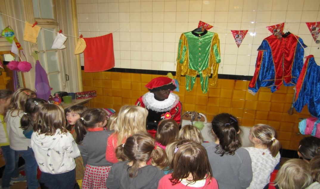 Huis van de sint. Op maandag 24 november brachten we een bezoek aan het huis van de Sint.