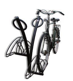 hoge fietsplaatsen h.o.h. 37,5 cm met betonvoet 30x30x30 cm op min 15 01.551.