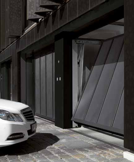 6 7 Gekeurde eenheid van deur en aandrijving Praktische loopen zijdeuren Alle dubbele garagedeuren en deuren van collectieve garages worden altijd samen met de telkens passende aandrijvingen gekeurd