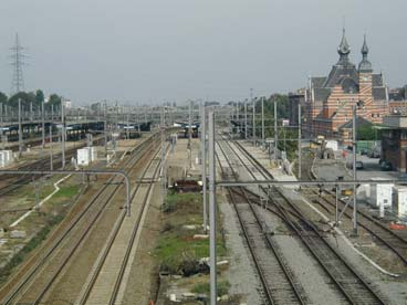 Deze zone valt samen met het laagste gedeelte van de wijk «Monplaisir-Huart Hamoir» en strekt zich uit over een lengte van ongeveer 800 m en een breedte van 400 meter.