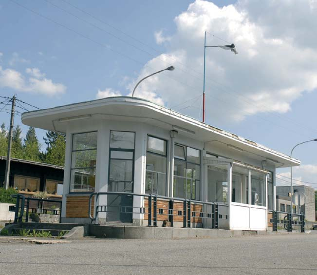 Onderweg te zien ❿ 81 Köpfchen als venster op de geschiedenis : Het Belgische douanehuisje ging in bezit over op de gemeente Raeren en werd aan de vereniging verpacht.
