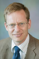 (B&O) - interview 34 Joris van de Klundert, hoogleraar management en organisatie van zorg: Verbeteren van de regio-indeling is een gezamenlijk proces Tot nu toe zijn er in Nederland zeven