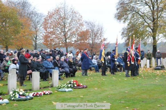 11 November 2016: Remembrance Day Groesbeek Het was ontzettend koud op 11 november.