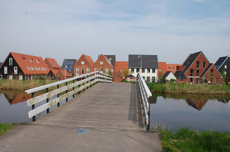 - Verbindingen met de stad Er is veel aandacht uitgegaan naar het realiseren van fietskilometers en het opheffen van barrières. Daarmee is in kwantitatieve zin veel bereikt.