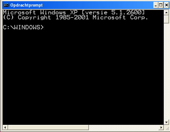 Als opdrachtprompt gestart is, wordt het volgende venster zichtbaar: Ga naar het mapje