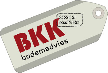 Datum: 30 november 2015 Projectnummer: 15478 Behandeld door: Ing. M.L.M. Kessels E-mail: m.kessels@bkk-bodem.nl Afzender: BKK Bodemadvies bv, Postbus 55, 5768 ZH Meijel Familie Graef t.a.v. de heer G.