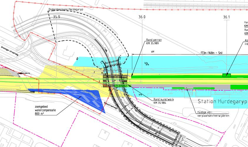 kruising (traverse of tunnel). 4.9 002 / 36,125 Overpad bij halte Hurdegaryp Beveiliging AOB Aantal sporen 2 Ligging bij station i.v.m.