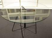 Paperclip tafel outdoor, strucuur zwart, top in glas, Ø120 3170,00 40 %