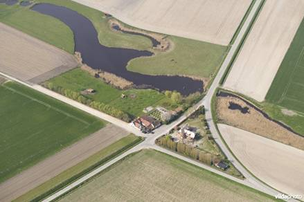 DE KREKENROUTE 12-6-2011 In het uiterste noorden van de provincie Oost-Vlaanderen (in de buurt van Eeklo) liggen vijf minuscule dorpen tegen de grens met Nederland aangevleid: Sint-Laureins,