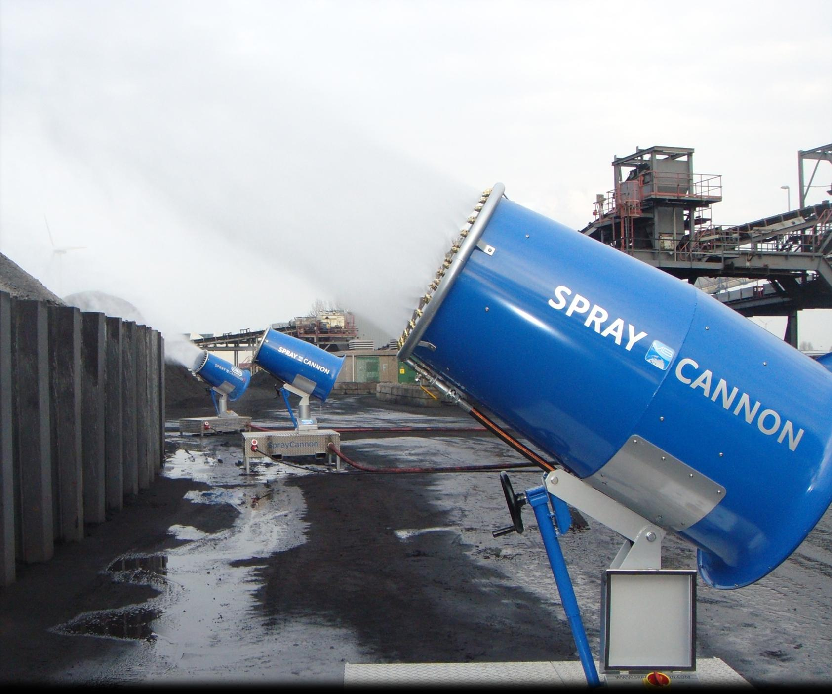 STOFBESTRIJDING, ONZE ZORG! OP MAAT GEMAAKT Meer en meer produceert MB Dustcontrol op maat gemaakte machines.