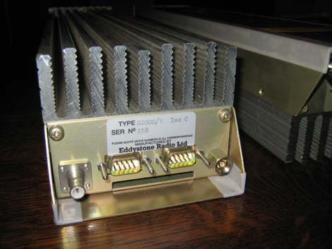 Eddystone S800/ DAB eindtrap 00Watt op 45 MHz Deze Eddystone eindtrap is afkomstig uit een oude DAB zender. In deze zender zaten een aantal van deze eindtrappen gekoppeld.