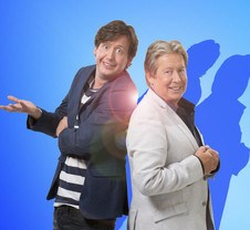 Dinsdag 7 juli Goochelshow met Hans en Steven Kazàn Aanvang 19.15 20.45 uur Vanavond niet zomaar een show.