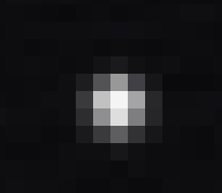 Klik nu een aantal keer in het midden van de ster en je zult deze geleidelijk steeds iets witter zien worden.