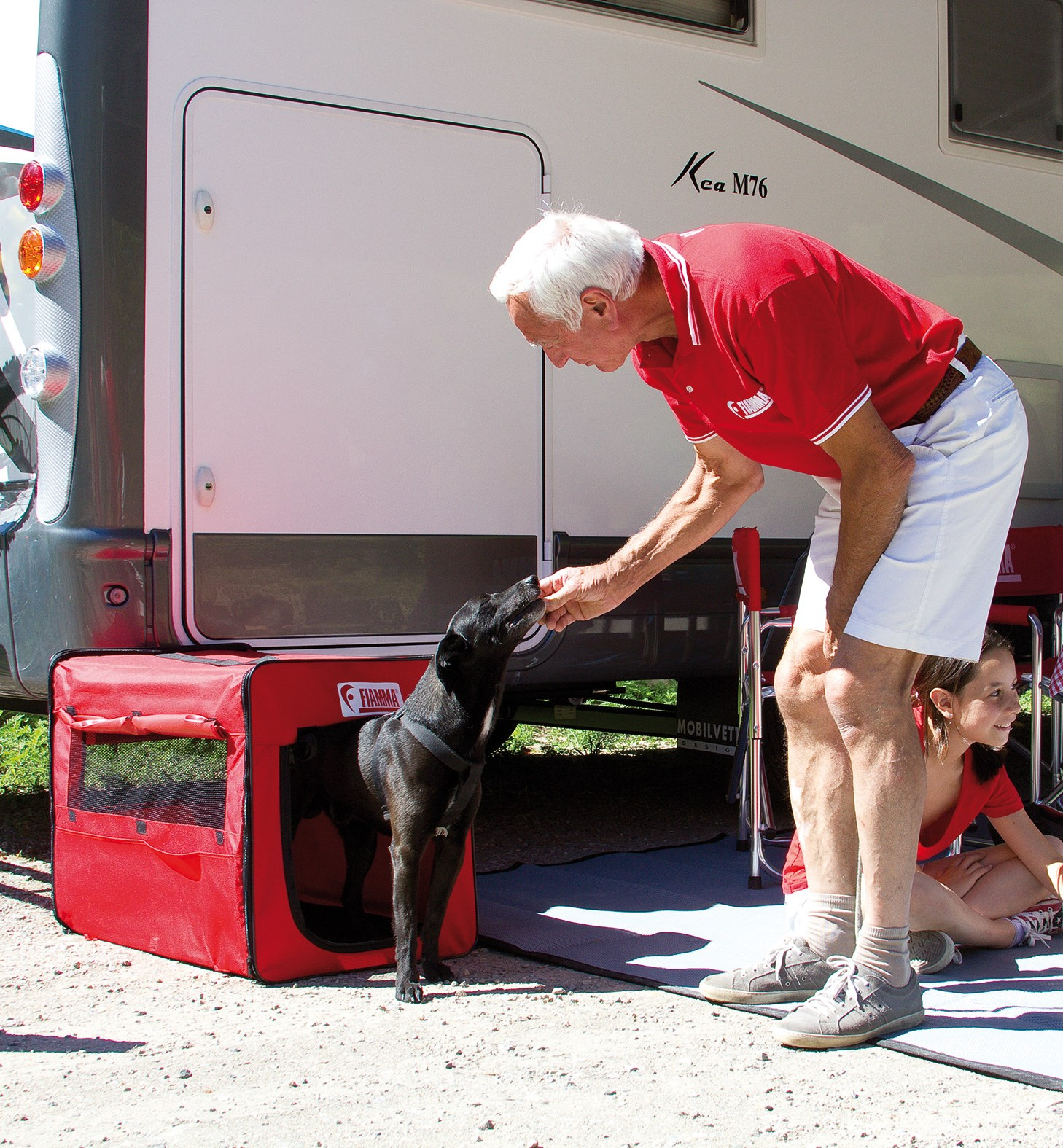 FIAMMA CARRY DOG Opvouwbare hondenbench geschikt voor kleine en middelgrote honden.