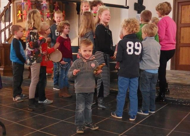 Het thema van de dienst was: De wrâld ús went. 10uur diensten Ook zijn er 10uur diensten.