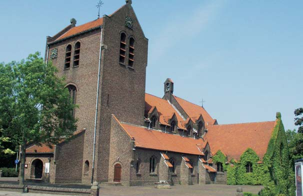 R.K. Kerk Haalderen Pas in 1933 werd Haalderen een zelfstandige parochie.
