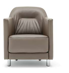 14/15) en de losse fauteuil Rolf Benz ONDA