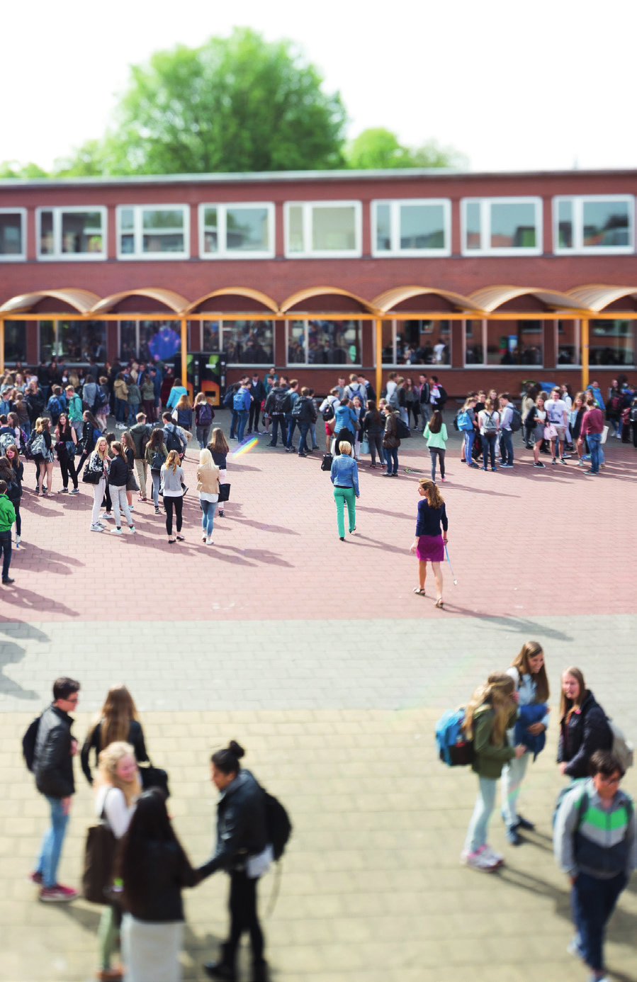 De jeugd van jouw school We moeten de congregatie van de Zusters van de Heilige Vincentius a Paulo uit Opwijk danken voor het bestaan van onze school.