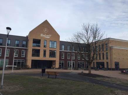 De locatie Rembrandt, gelegen aan het Rembrandplein in Oud- Beijerland, heeft haar deuren eind 2016 geopend. Rembrandt bestaat uit een zorg- en een woongebouw.