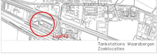 Van noord naar zuid betreft het: Locatie A = ten noorden van de Griftdijk (twee tankstations); Locatie B = ten zuiden van de Griftdijk / Bocht N226 (twee tankstations);