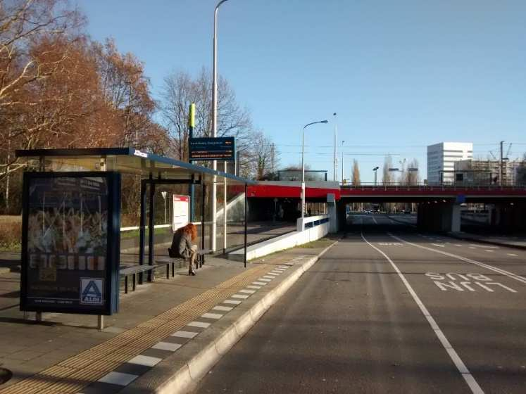 1. Inleiding Uitgangspunten tijdelijk OV Ter vervanging van sneltram 51: buslijn 55 Meer dan driekwart van de reizigers uit Amstelveen (onder A9) heeft bestemming