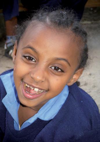 De naam van de stichting Hands4HOME is ontstaan uit het samenvoegen van twee namen. HOME staat voor House Of Mercy Ethiopia.