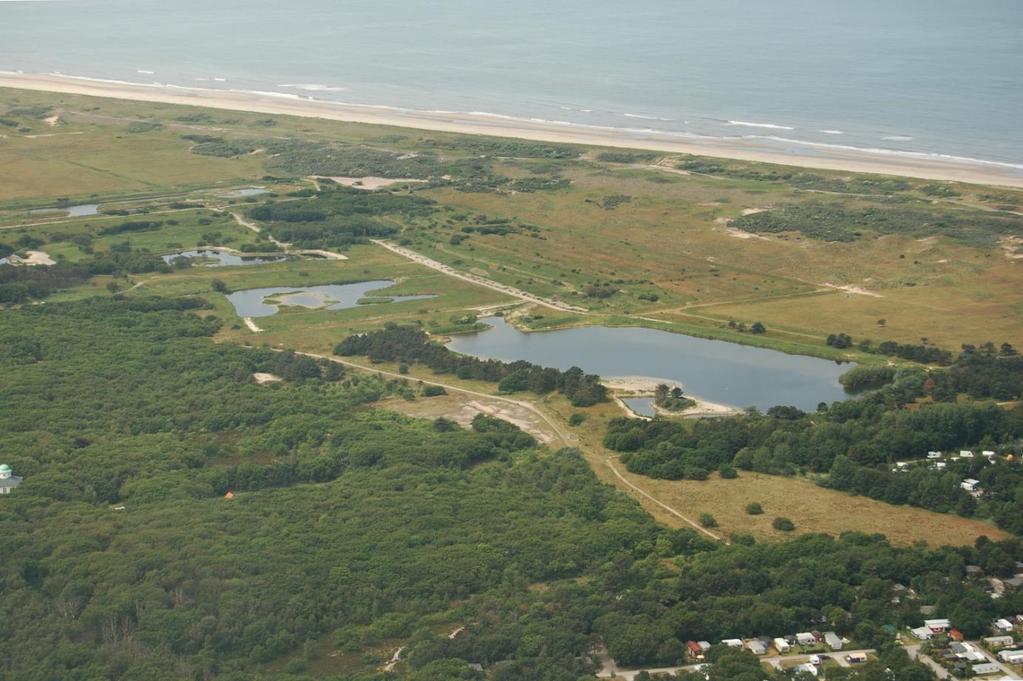 8 KRW-waterlichaam NL15-07: Solleveld Algemene beschrijving Het waterlichaam betreft kunstmatige ondiepe kalkrijke plassen in de van duinen. De plassen hebben een primaire functie drinkwaterbereiding.