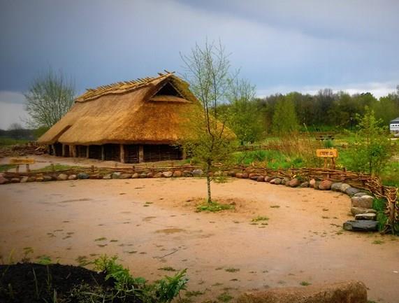 Belangrijke potentiële toevoegingen: IJzertijdboerderij en uitkijktoren lagroup