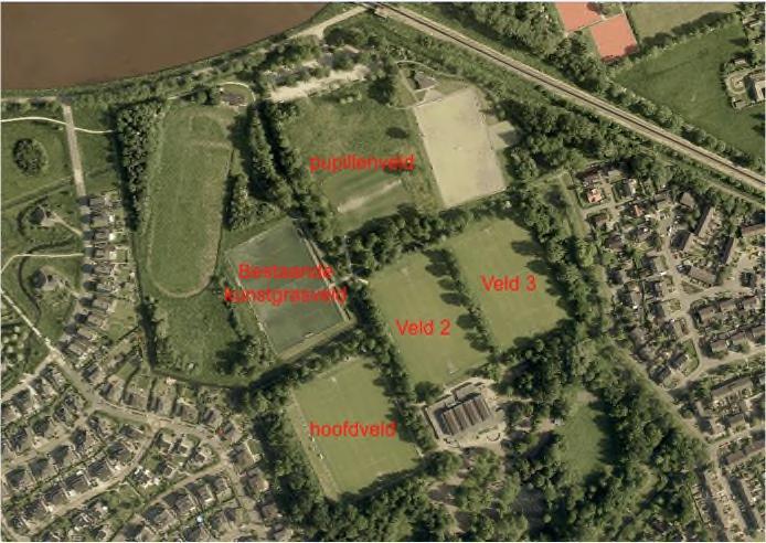 1 Inleiding is voornemens om de locatie van VV Zuidhorn een extra kunstgrasveld met verlichting aan te leggen.