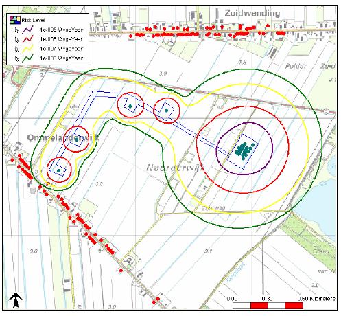 Figuur 7: PR-contour 10-6 (rood) aardgasbuffer NUON 4.1.3 Gasdrukregel- en meetstations In het plangebied bevinden zich twee gasdrukregel- en meetstations. Beide stations liggen in het plangebied.