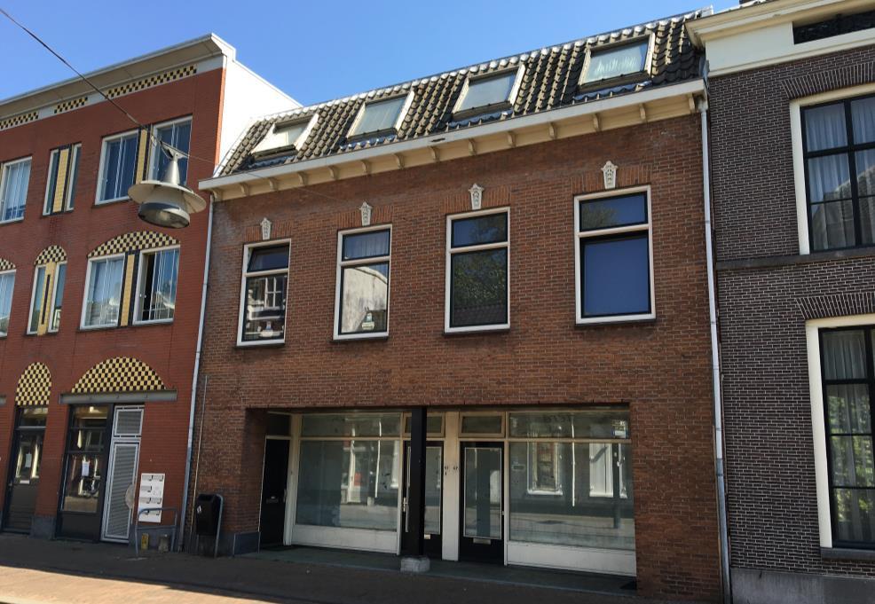 Een vrijwillige veiling op MAANDAG 27 juni 2016 s-avonds nà 18.00 uur in DE RODE HOED aan de Keizersgracht 102 te Amsterdam ten overstaan van notaris Mr. J.H.F.