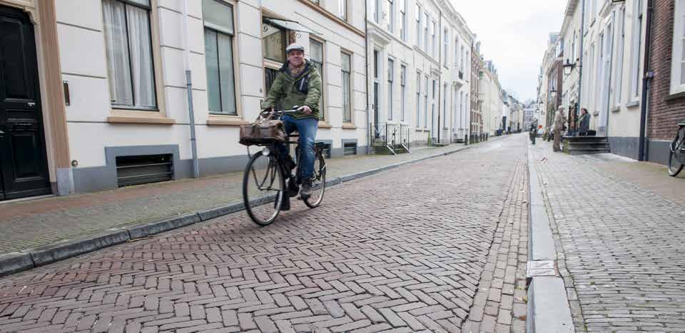 2.1 Hoe staan we er voor? 2.2 Stadsgesprek Utrecht fietst 2.3 Welke route nemen we? 2.4 Doen vergroten 1.