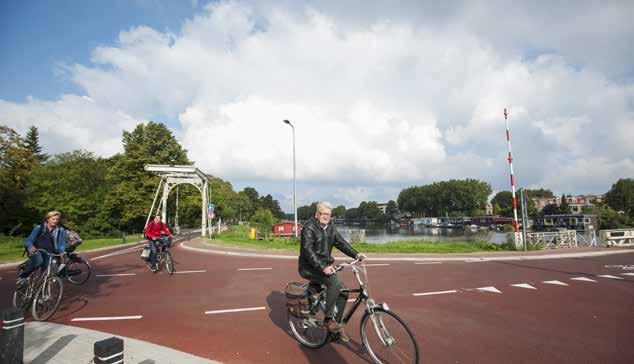 De fiets wordt daarbij gezien als primair vervoermiddel. Om dit te bereiken, houden we met het actieplan Utrecht fietst!