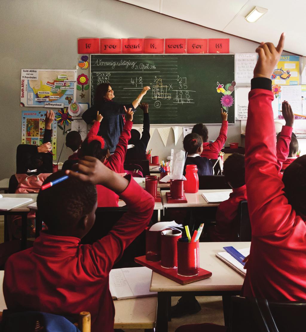 Bouw mee aan de toekomst van kinder in Zuid-Afrika Sponsor e klaslokaal Sponsor e kind Om de kinder goed onderwijs te gev zijn goede klaslokal nodig. Wilt u meebouw aan de toekomst van deze kinder?