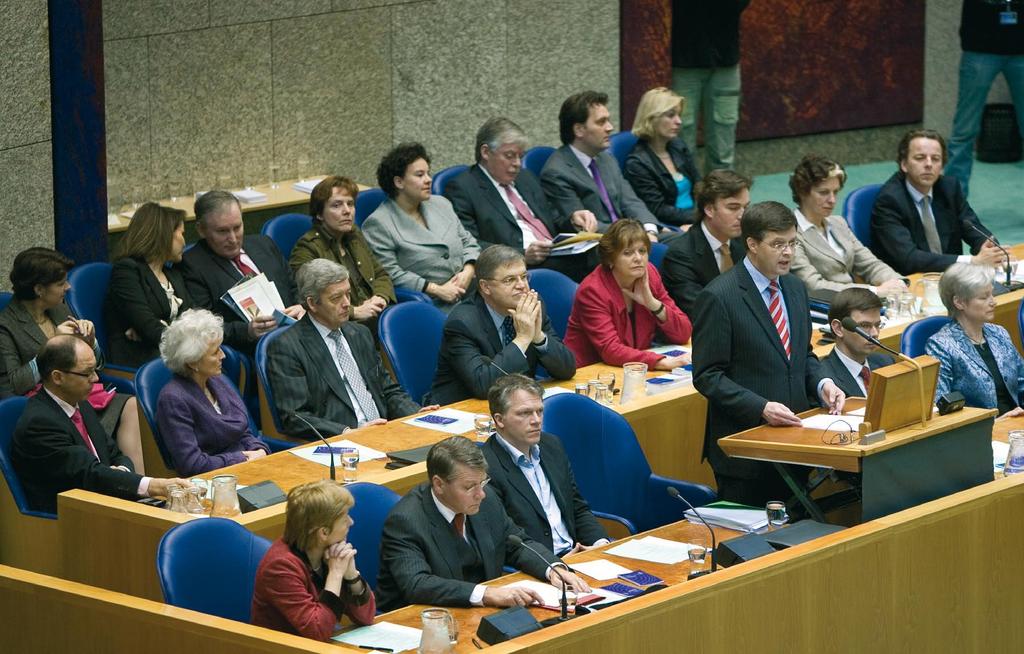 Minister-President Balkenende legt op 1 maart